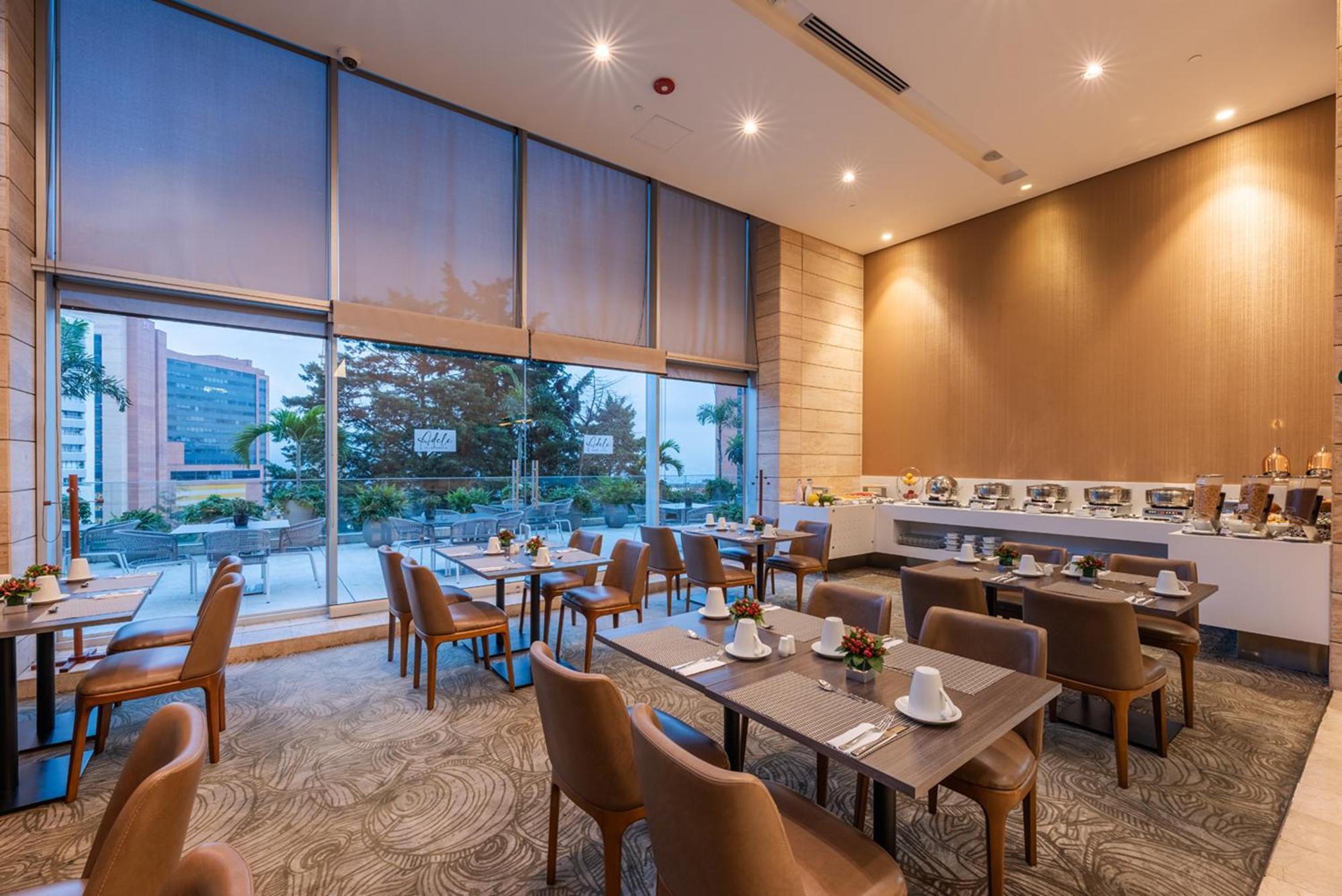 Estelar La Torre Suites Медельин Экстерьер фото