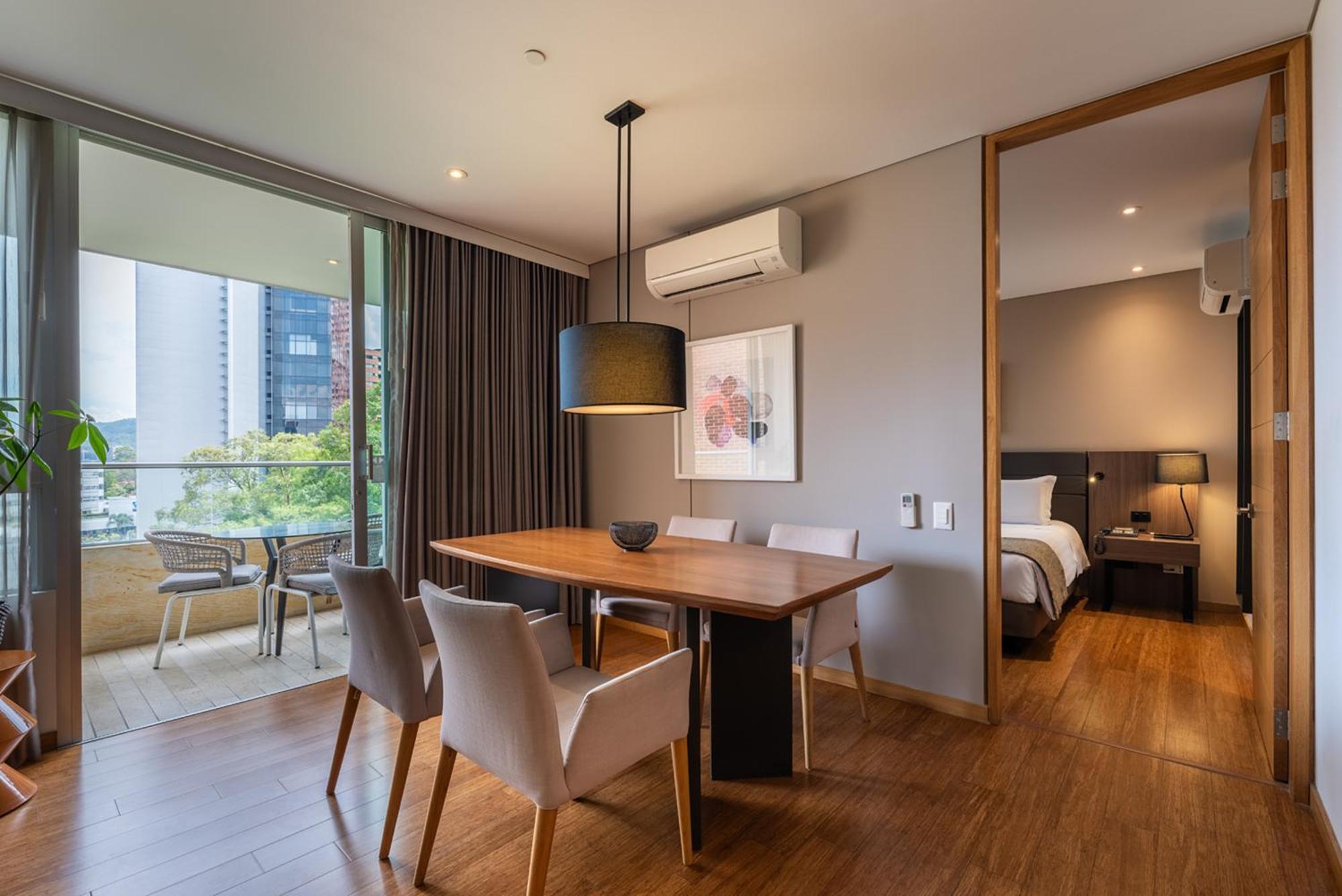 Estelar La Torre Suites Медельин Экстерьер фото