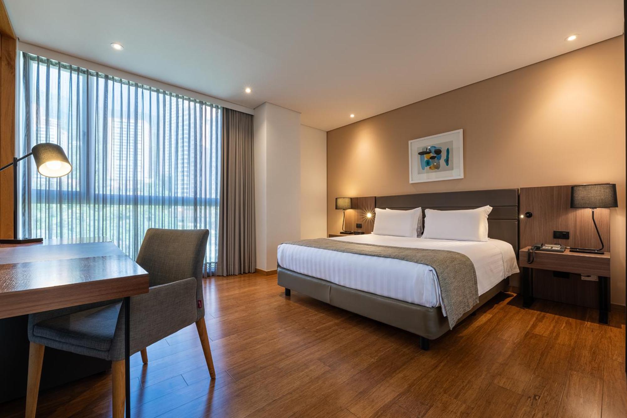 Estelar La Torre Suites Медельин Экстерьер фото
